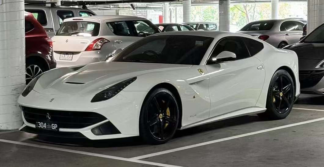 (Pre-Order) Henson & Heaven (HH Models) F12 Berlinetta 1/18
