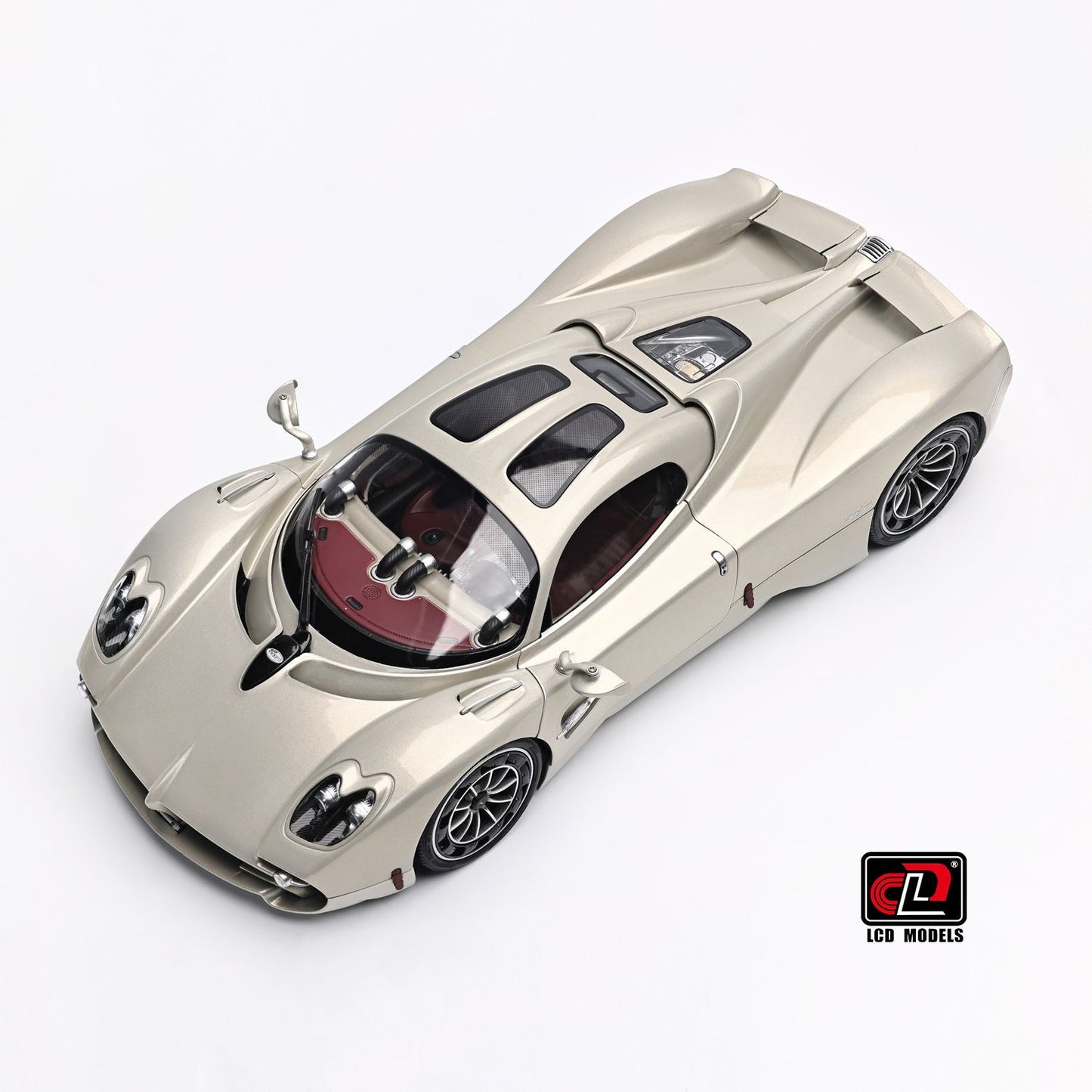 (Pre-Order) LCD Pagani Utopia 1/18
