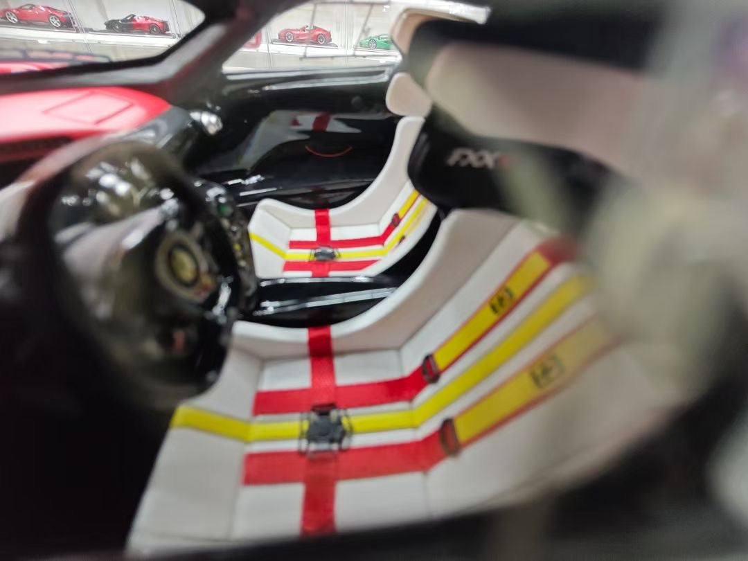 CE Models FXXK 1/18