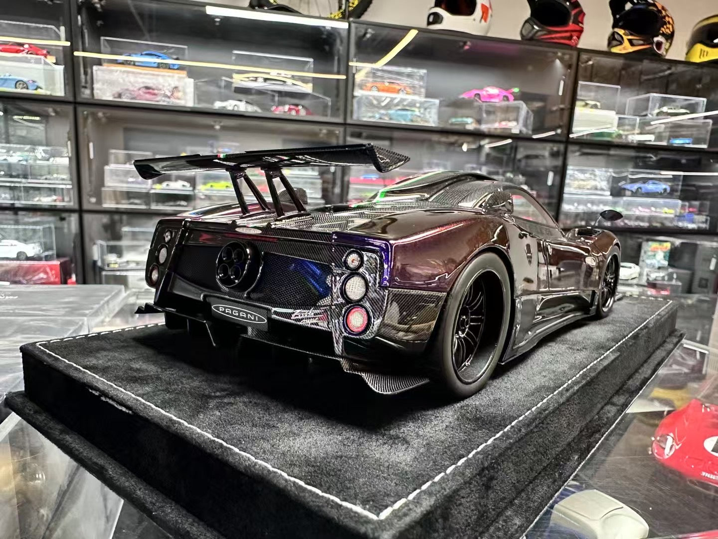 (HH Models) Henson & Heaven Zonda Cinque 1/18