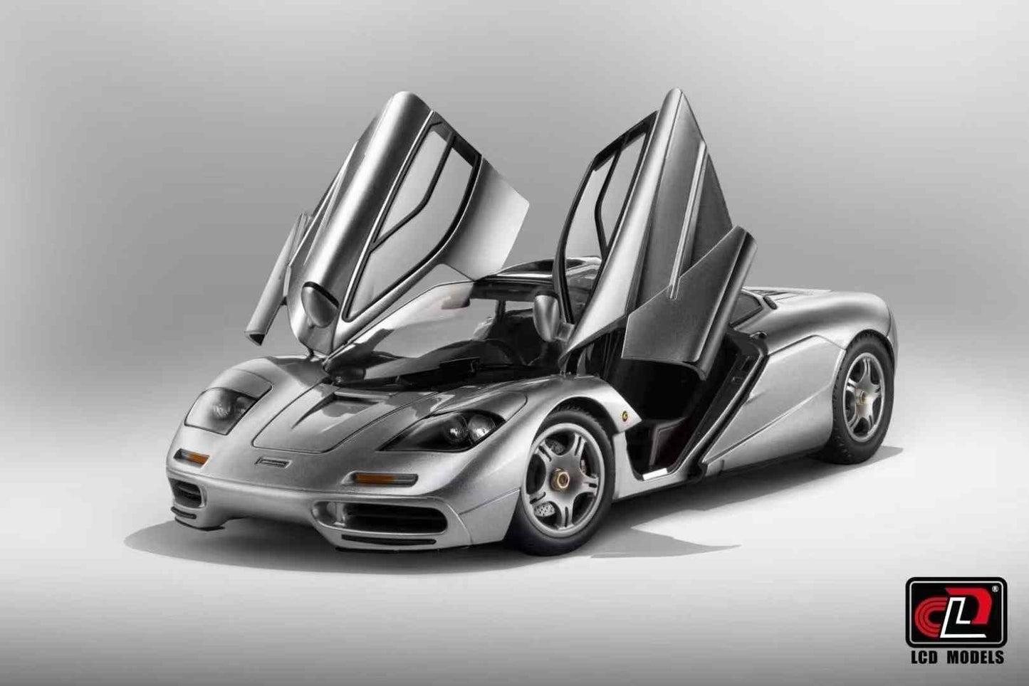 (Pre Order) LCD Models McLaren F1 XP5 1/18 Silver