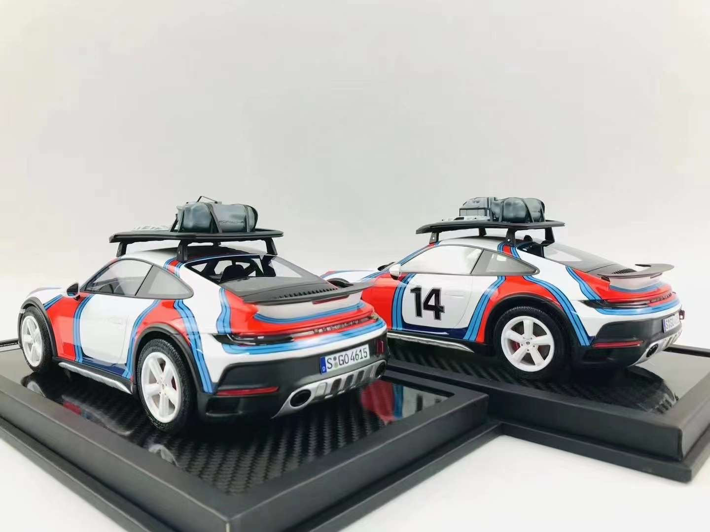 VIP Models 911 Dakar 1/18
