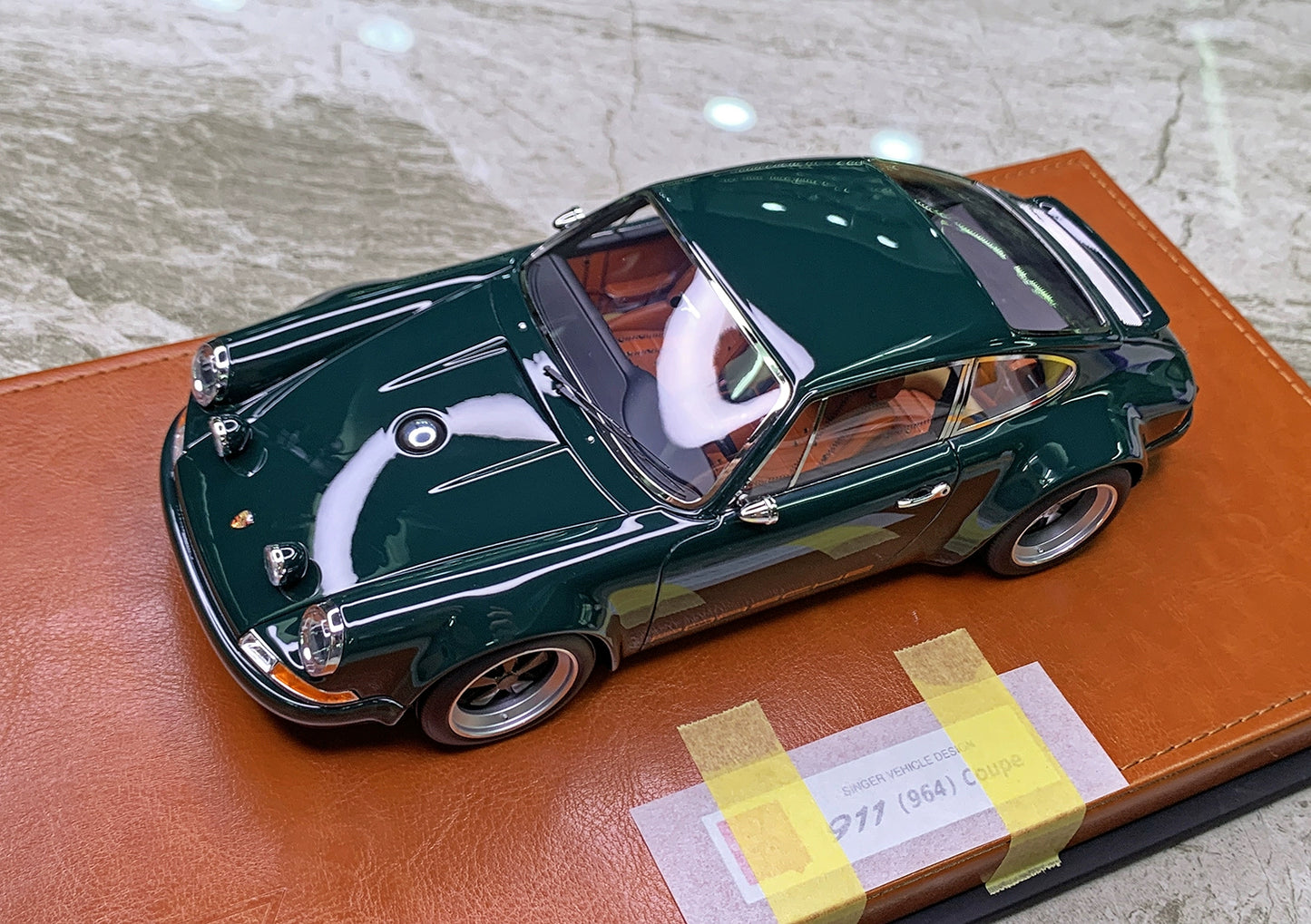 MakeUp singer 911 (964) coupe 1/18