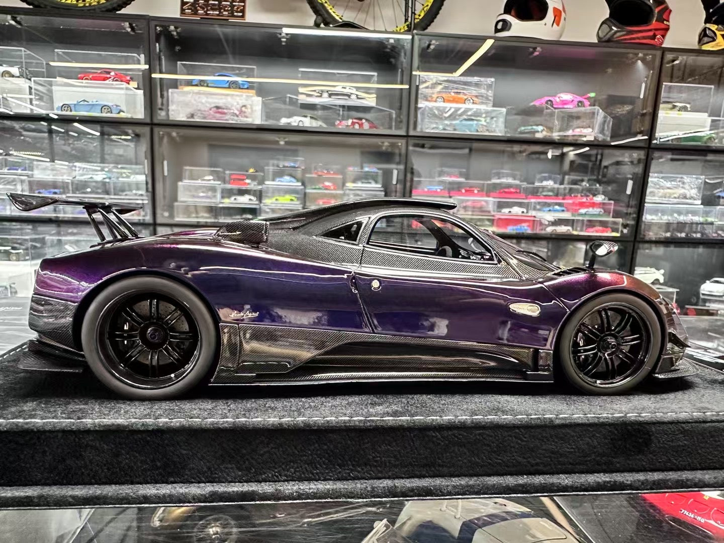(HH Models) Henson & Heaven Zonda Cinque 1/18