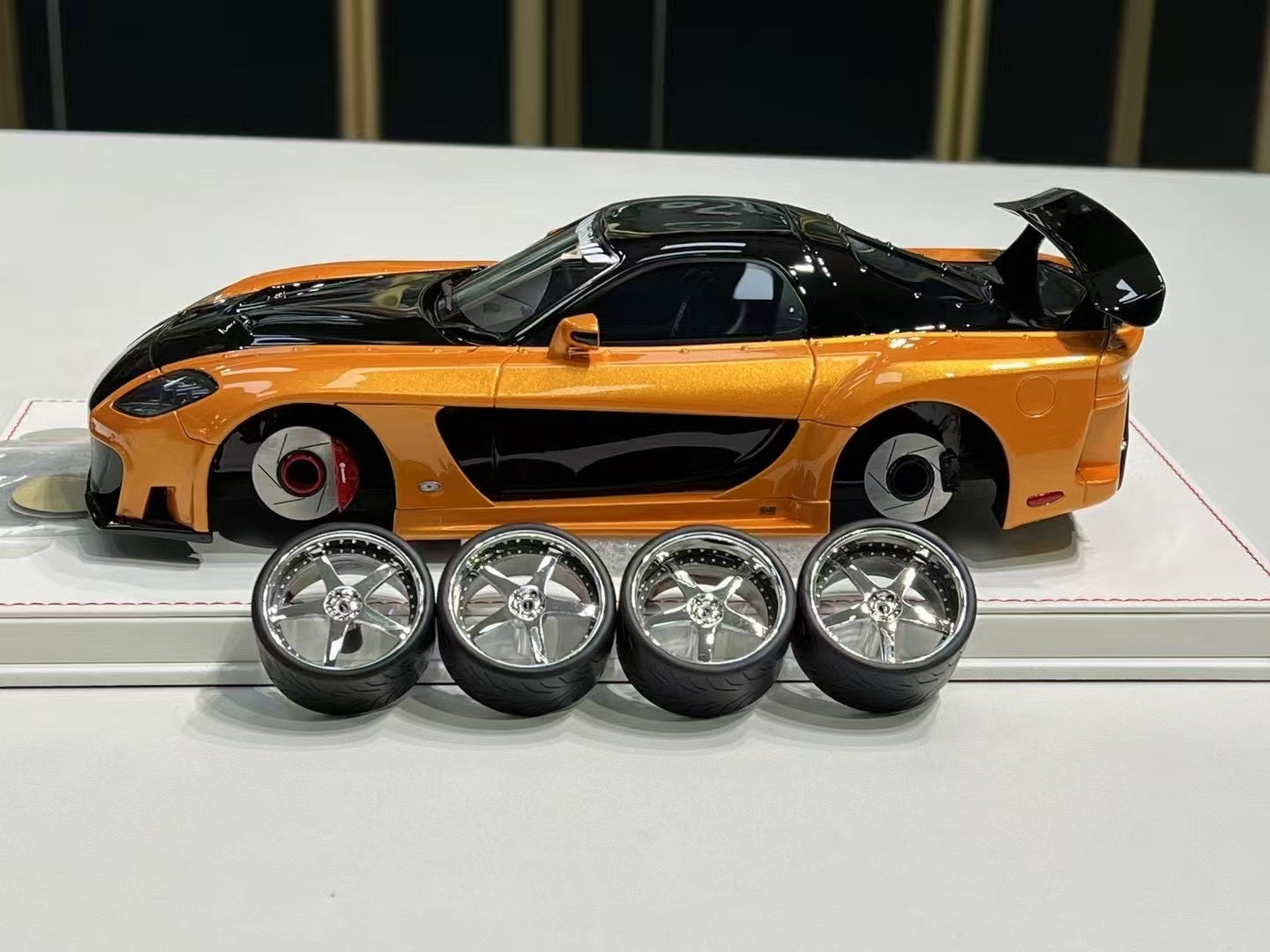 Onemodel Mazda Veilside RX-7 1/18
