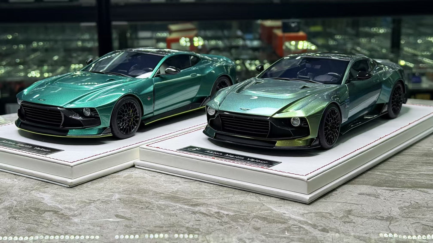 Runner Aston Valour 1/18