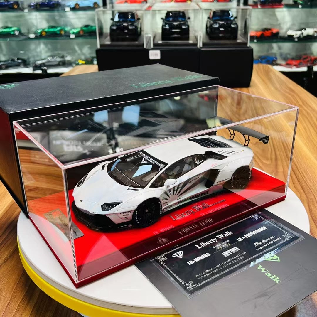 Liberty Walk Aventador LP700-4 1/18