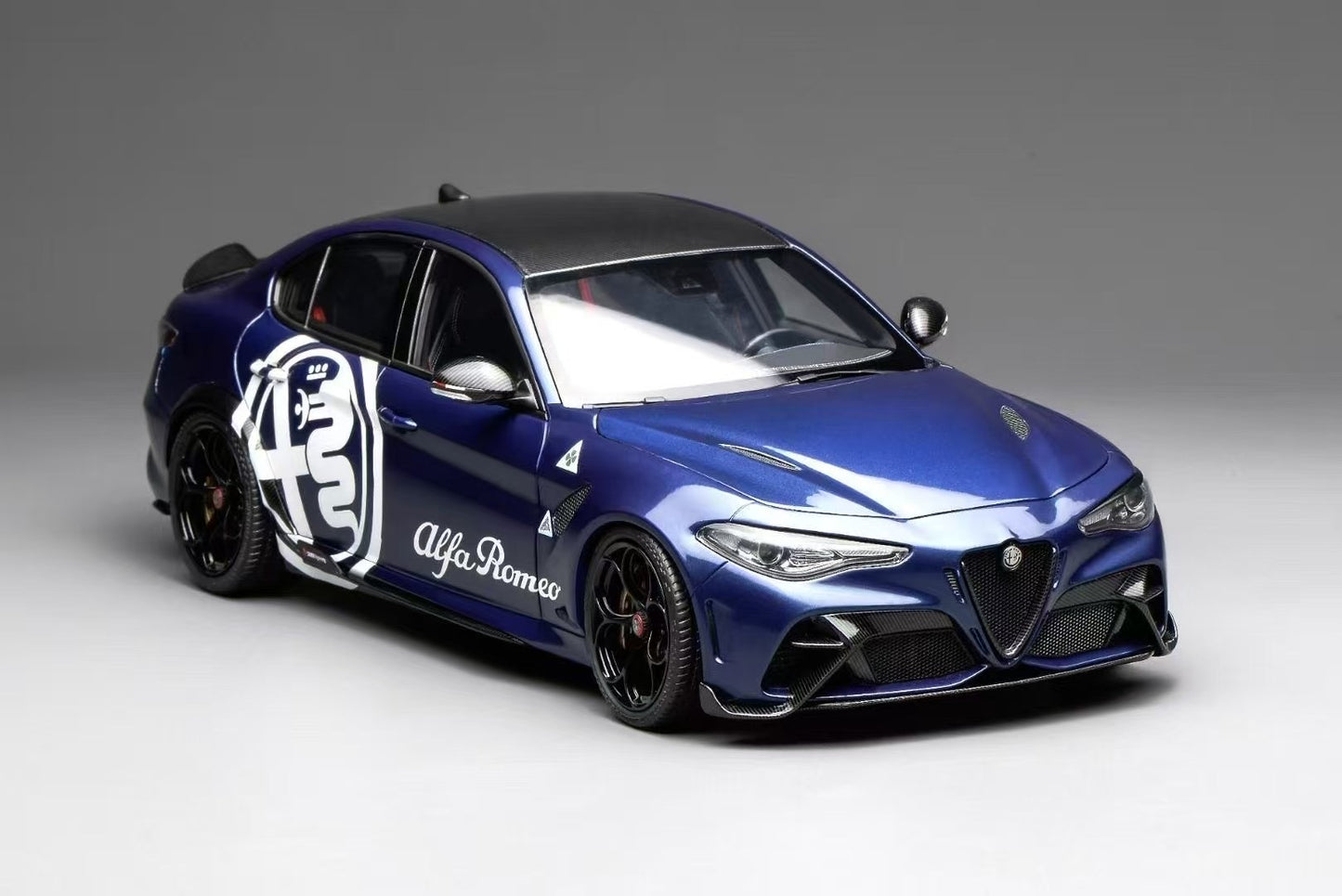 (Pre-Order) MotorHelix 1/18 Alfa Romeo Giulia GTAm