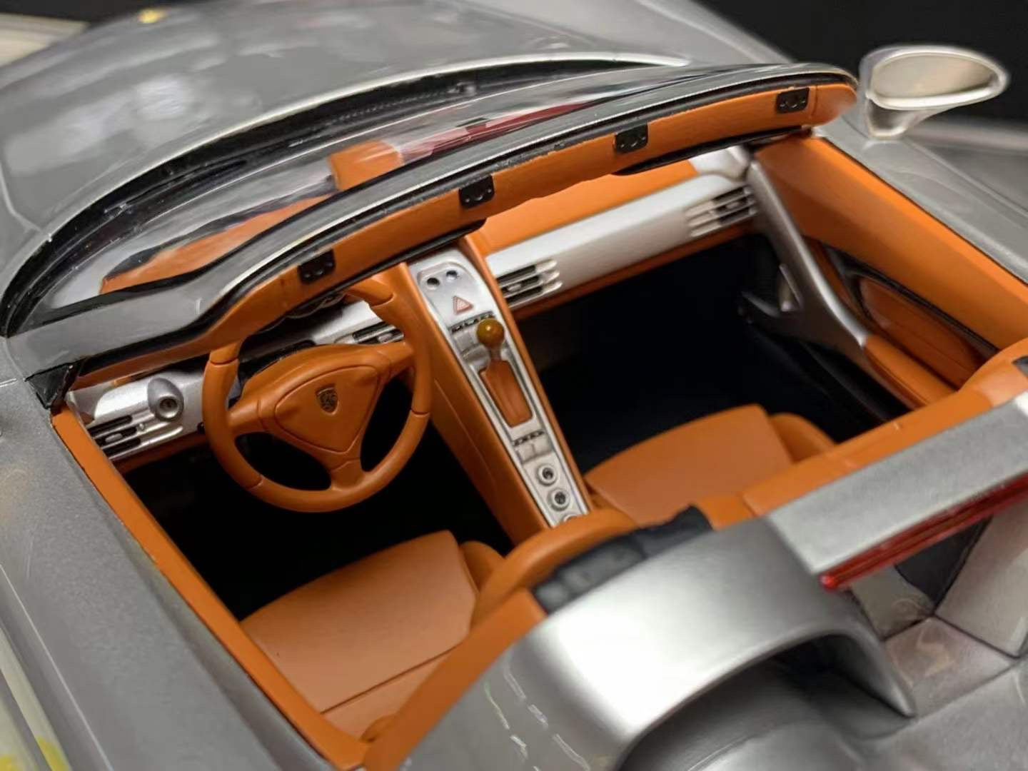 MakeUp Models Carrera GT 1/18
