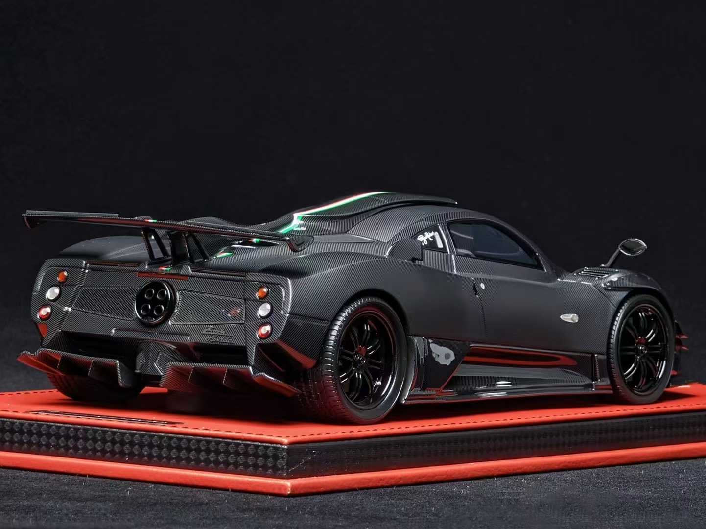 Peako Models Pagani Zonda 1/18