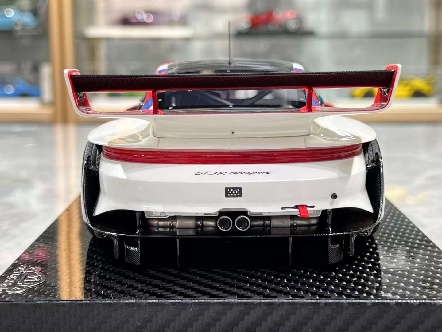 VIP Models 911 GT3R Rennsport 1/18