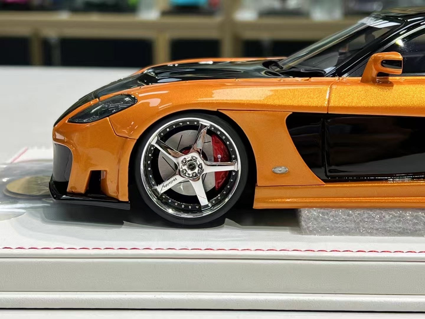 Onemodel Mazda Veilside RX-7 1/18