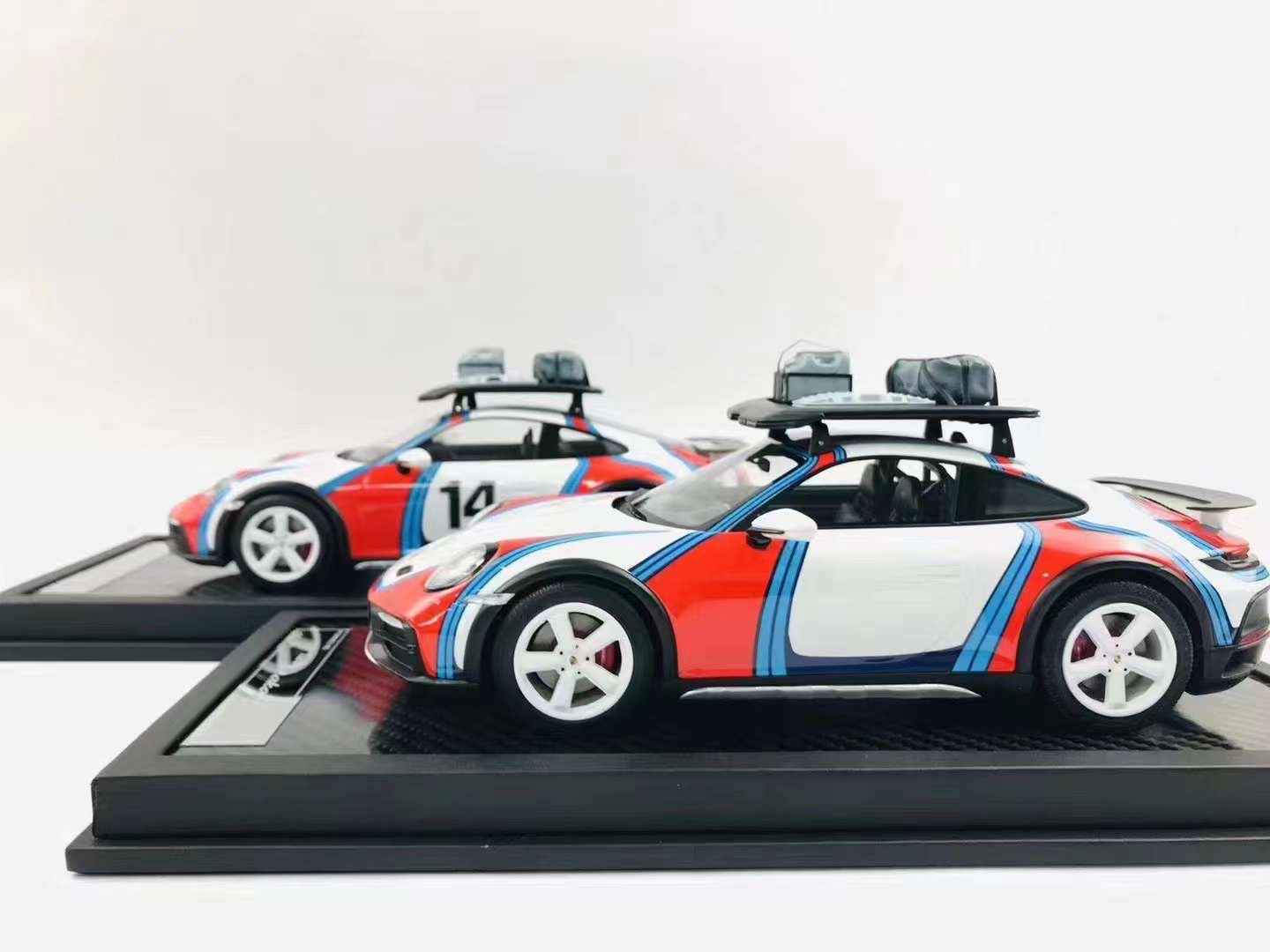 VIP Models 911 Dakar 1/18