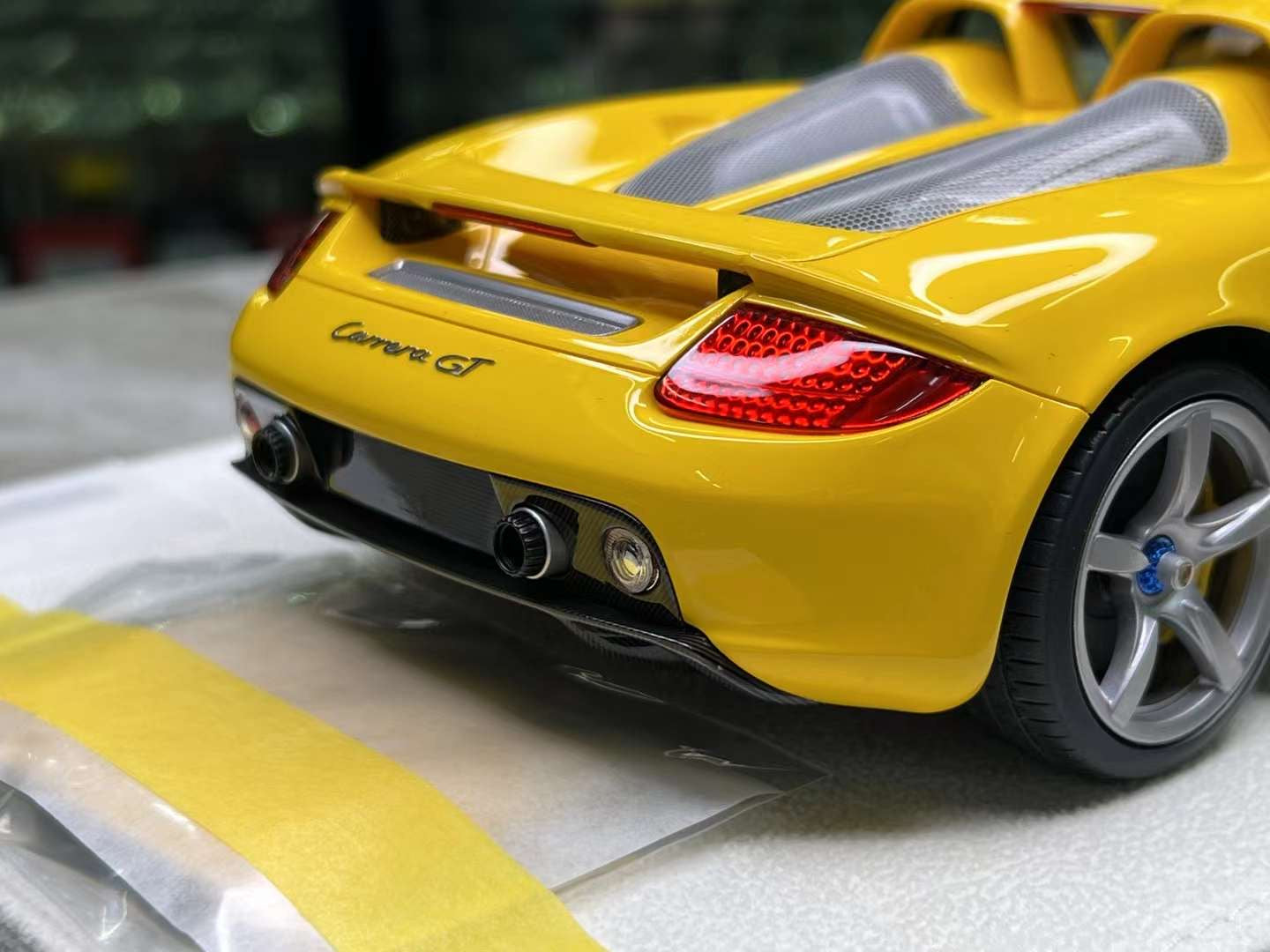 MakeUp Models Carrera GT 1/18