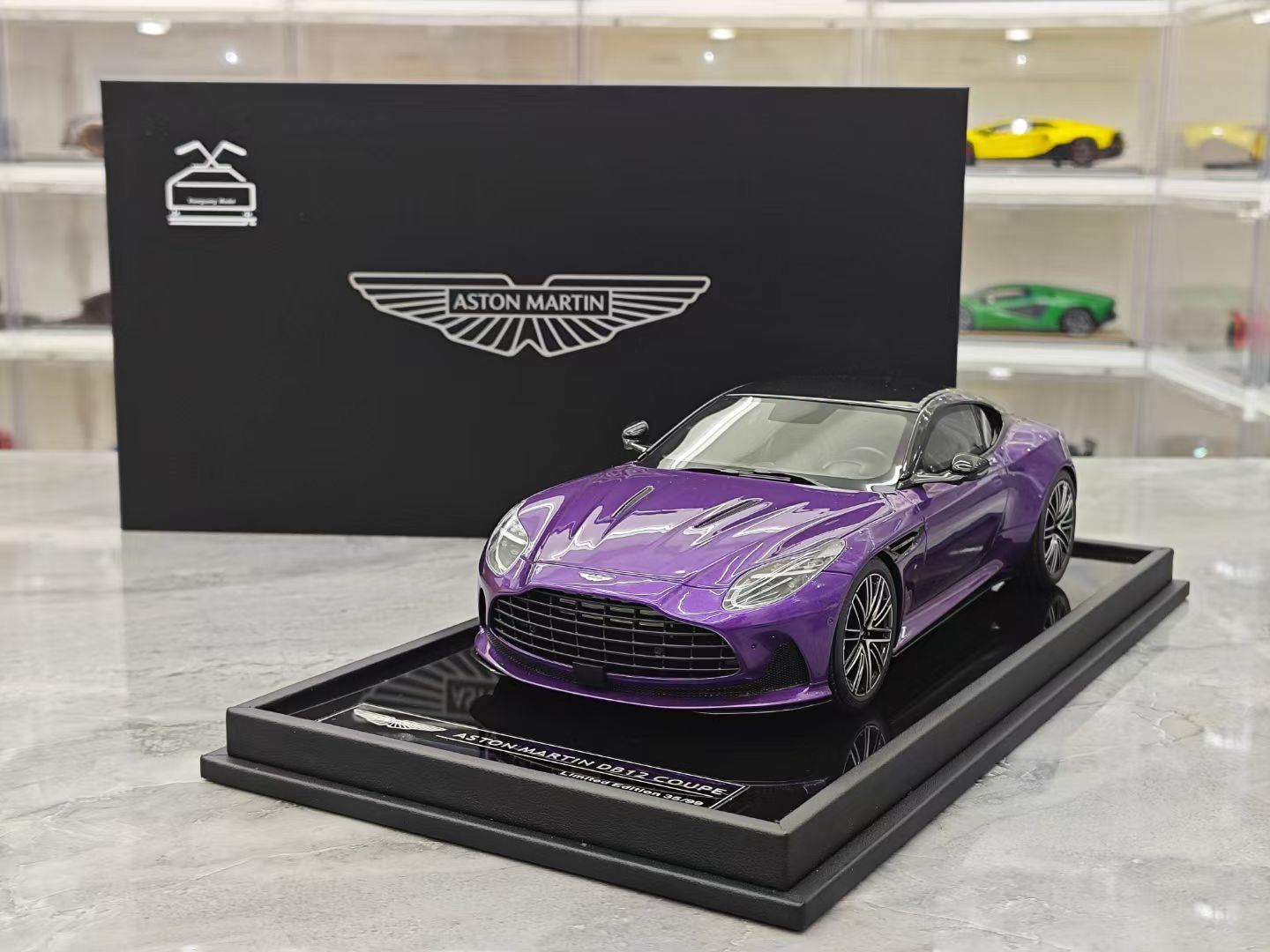 (Pre-Order)MotorHelix Aston Martin DB12 1/18