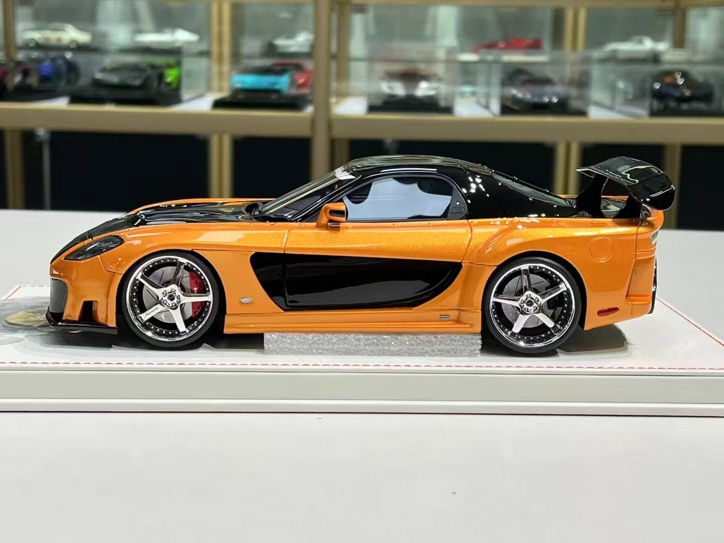 Onemodel Mazda Veilside RX-7 1/18