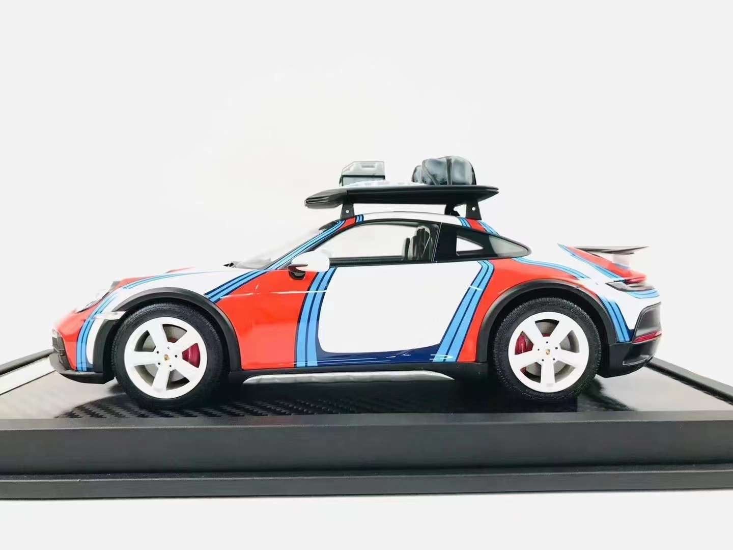 VIP Models 911 Dakar 1/18