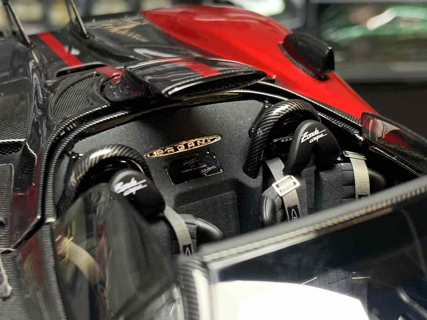 Almost Real Pagani Zonda Cinque Roadster 1/18