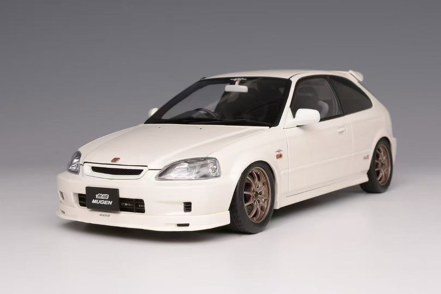 MotorHelix Honda EK9 exhibition version 1/18