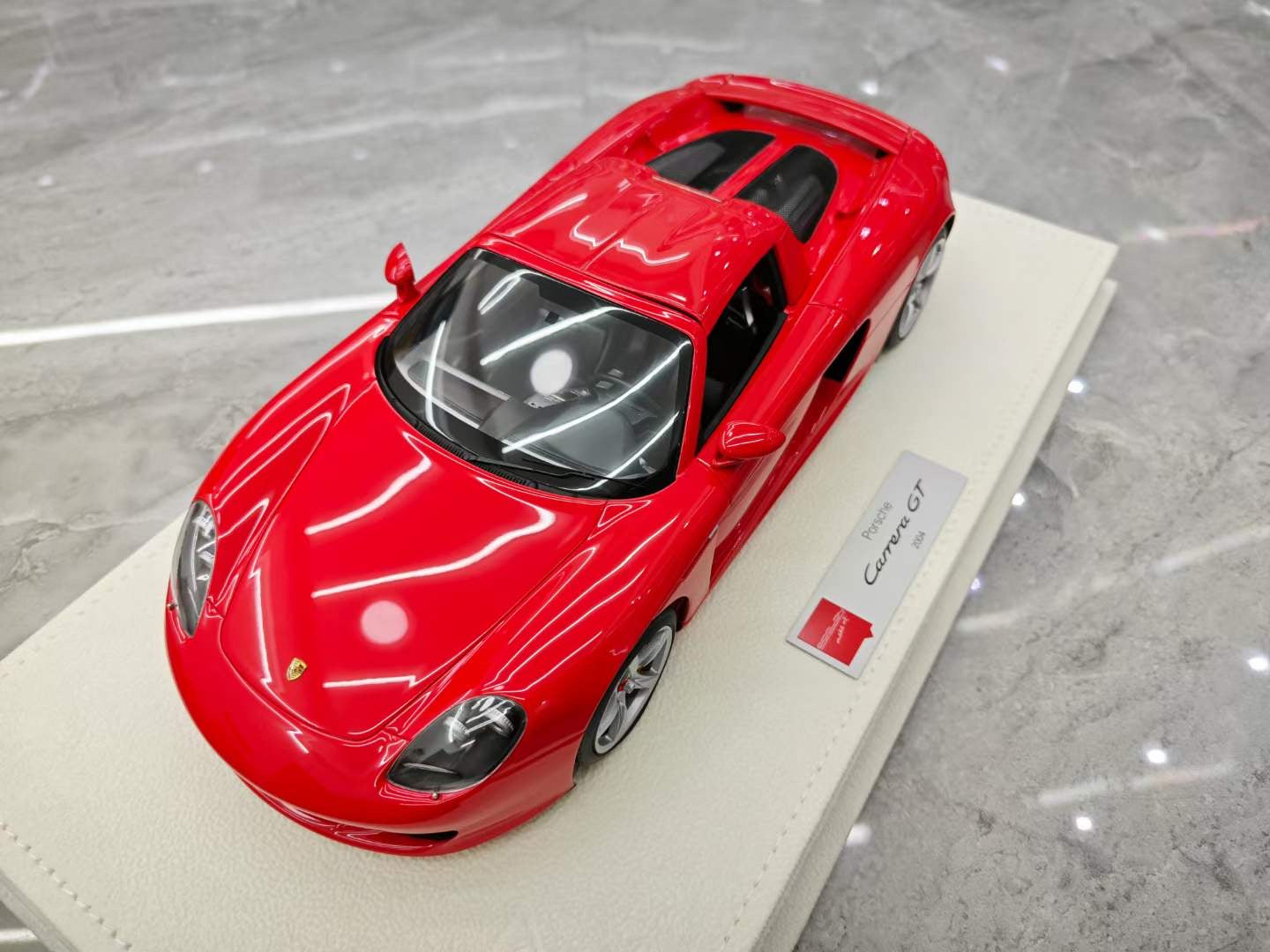 MakeUp Models Carrera GT 1/18