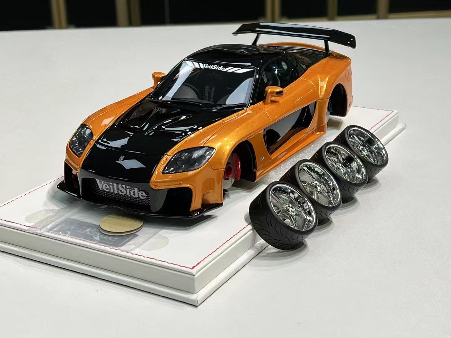 Onemodel Mazda Veilside RX-7 1/18