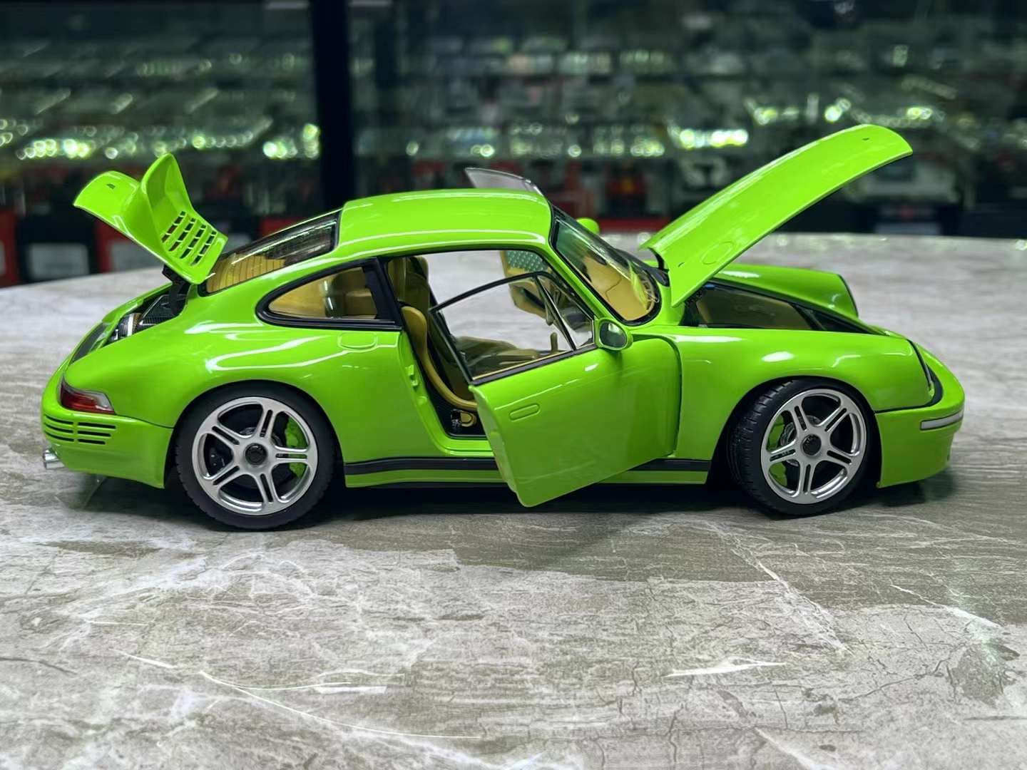 Almost Real 1/18 RUF SCR 2018