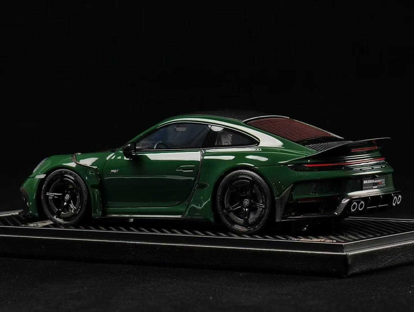(Pre-Order) VIP Models Brabus Rocket 900R 1/18