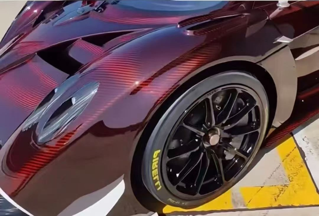 (Pre-Order) Henson & Heaven (HH Models) Huayra R Evo 1/18