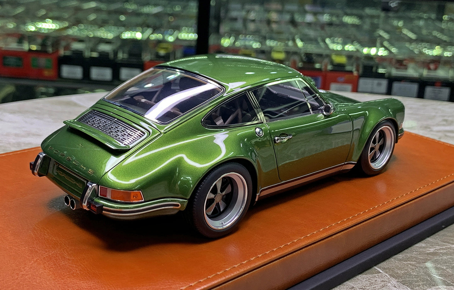 MakeUp singer 911 (964) coupe 1/18