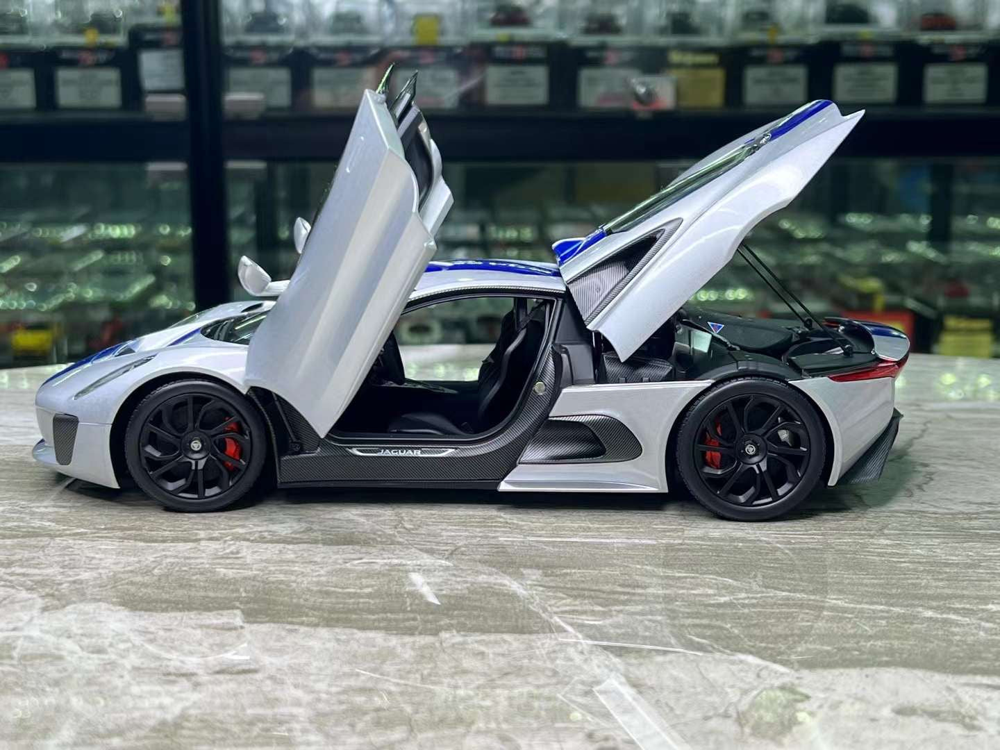 Almost Real Jaguar CX-75 1/18 (Lightning Silver/ Blue Stripes)