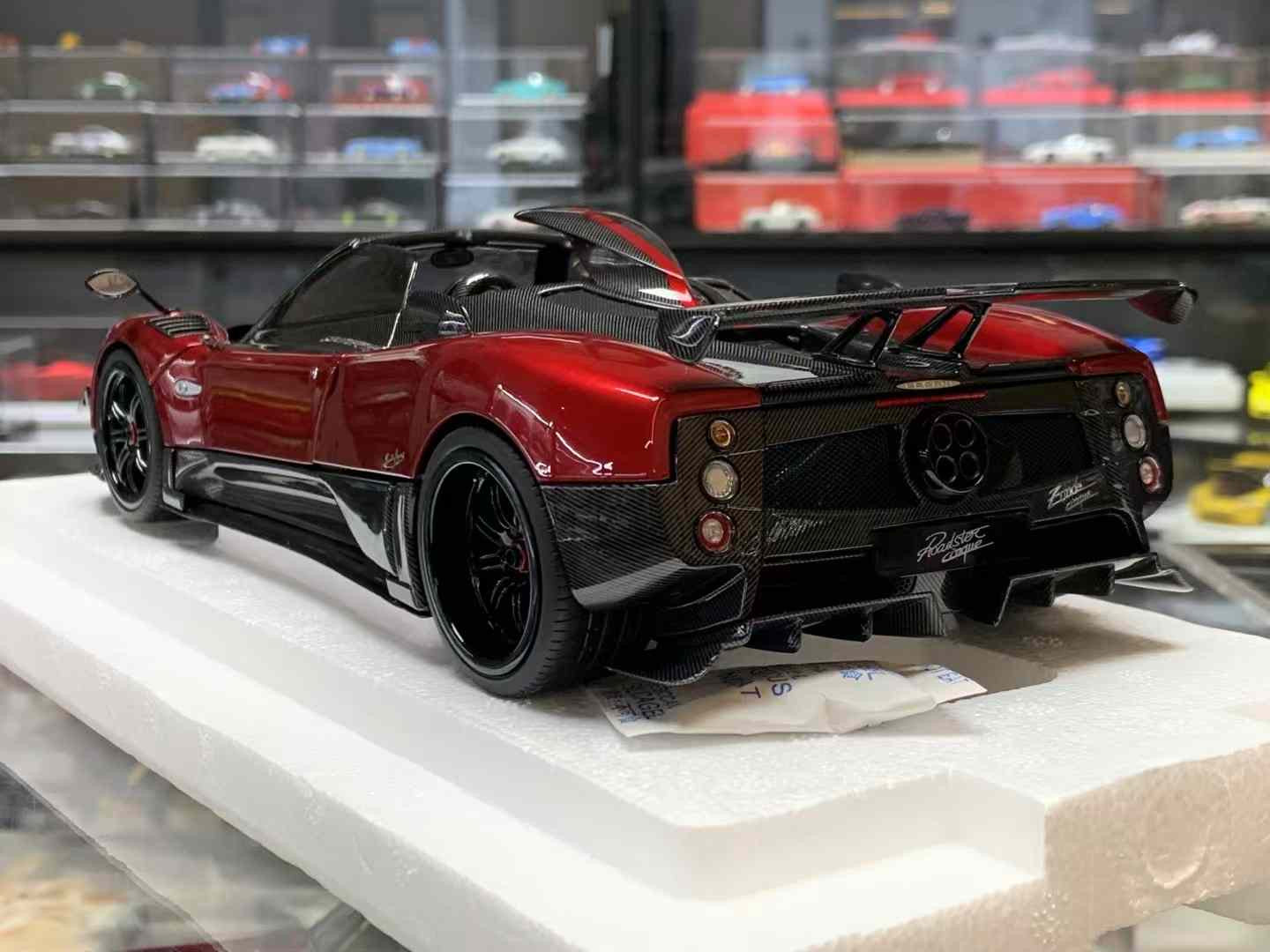 Almost Real Pagani Zonda Cinque Roadster 1/18