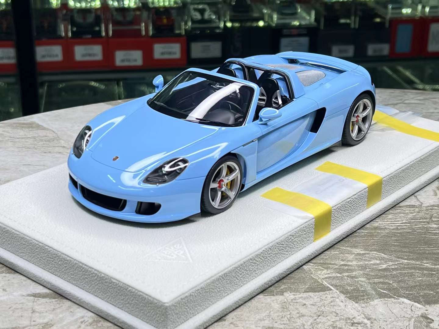 MakeUp Models Carrera GT 1/18