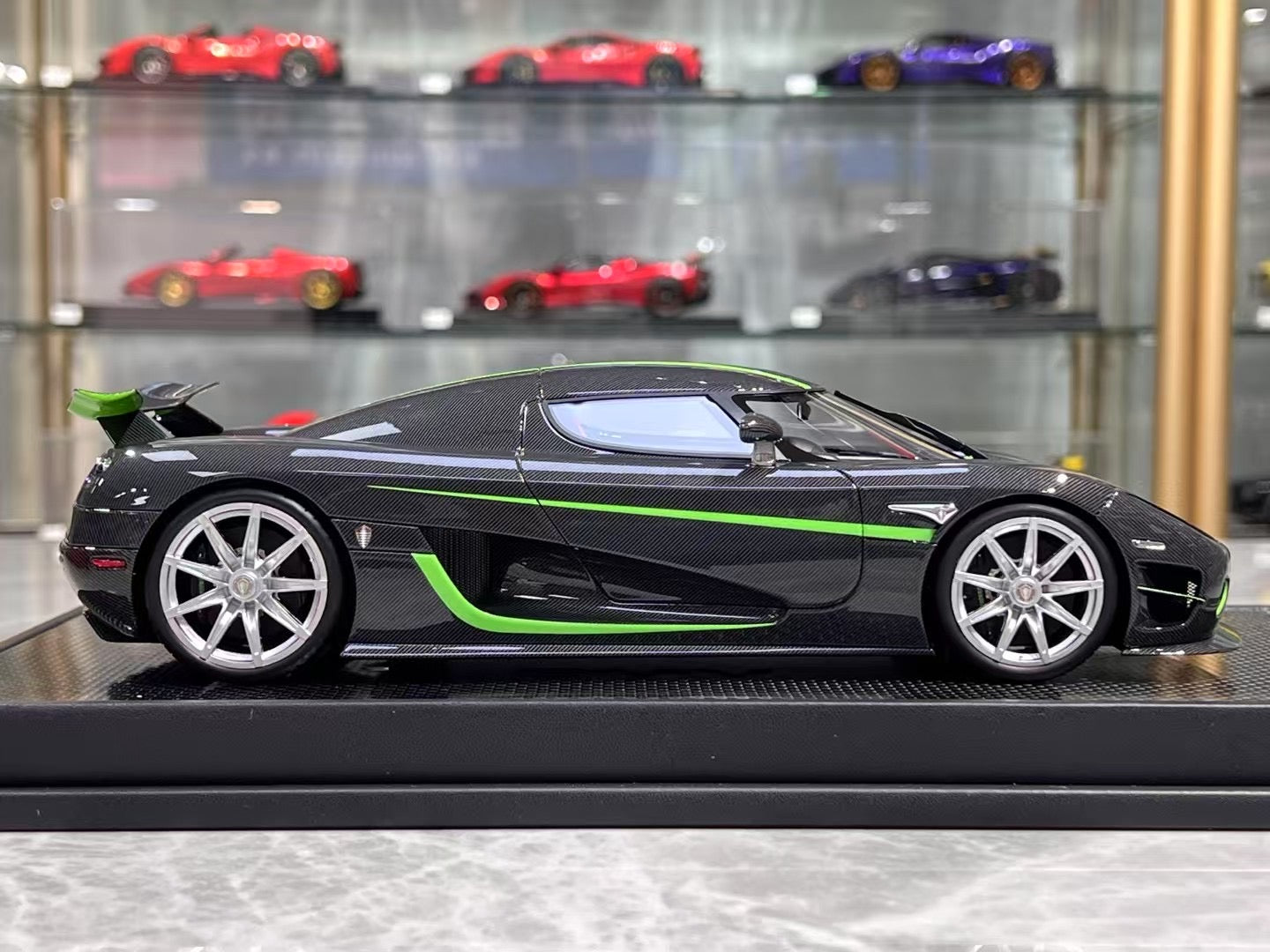 (Pre-Order) VMB Models CCX 1/18