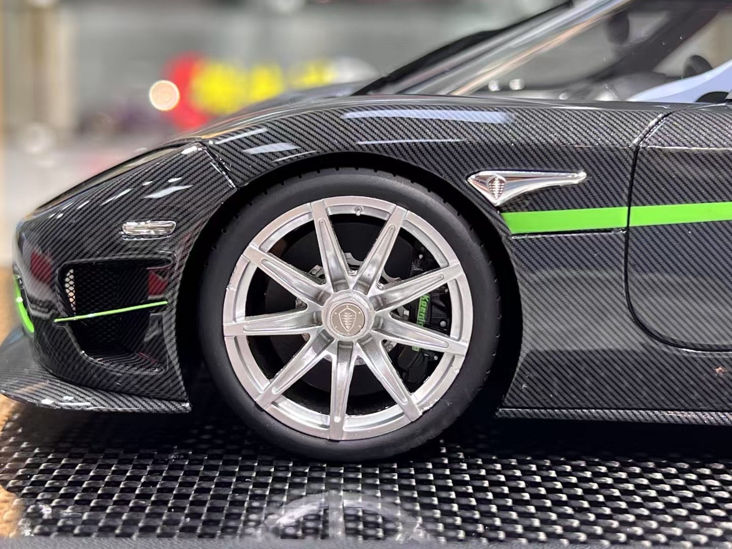 (Pre-Order) VMB Models CCX 1/18