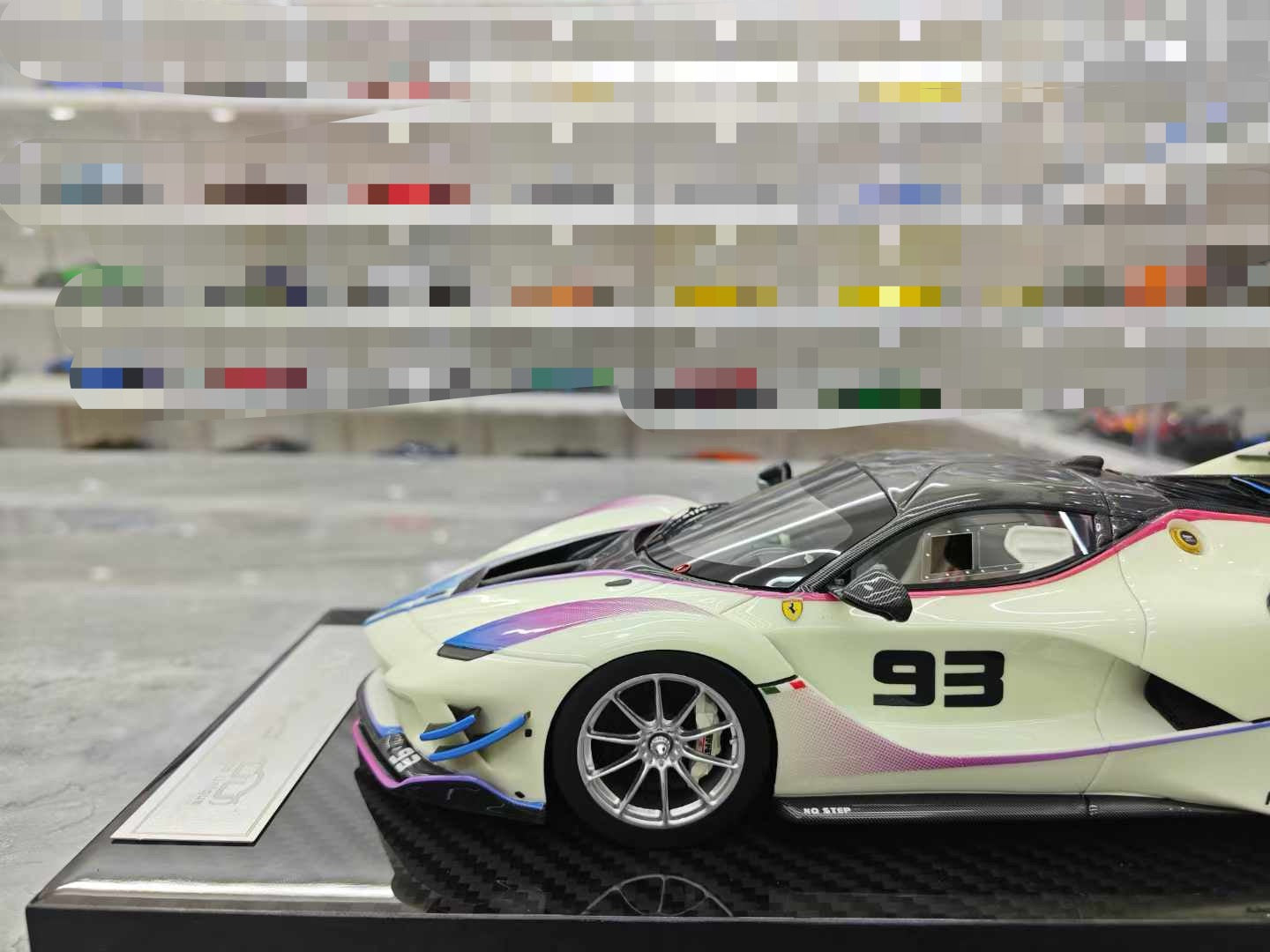 Ultra Unique (UU Models) FXXK Evo 1/18