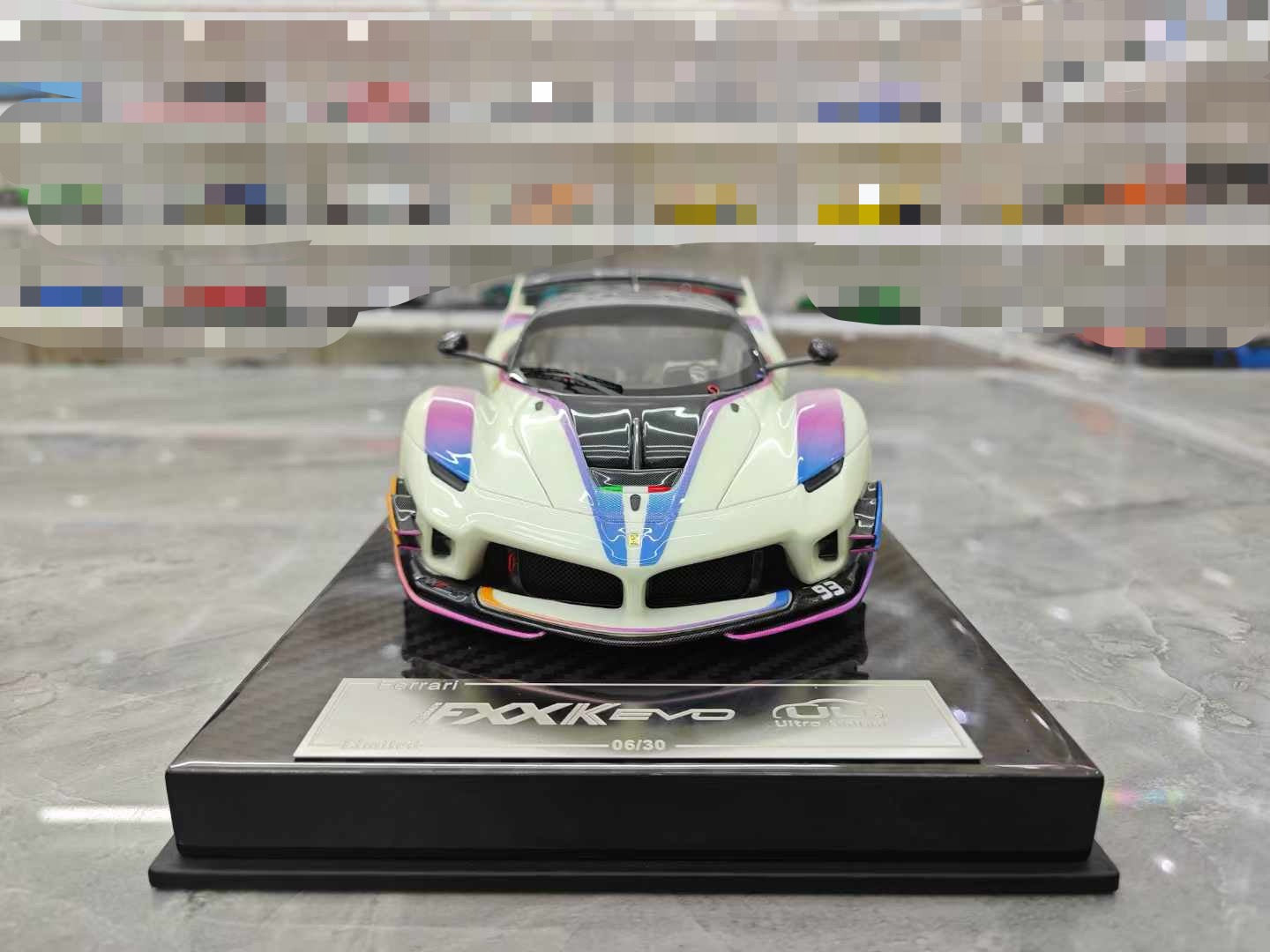 Ultra Unique (UU Models) FXXK Evo 1/18