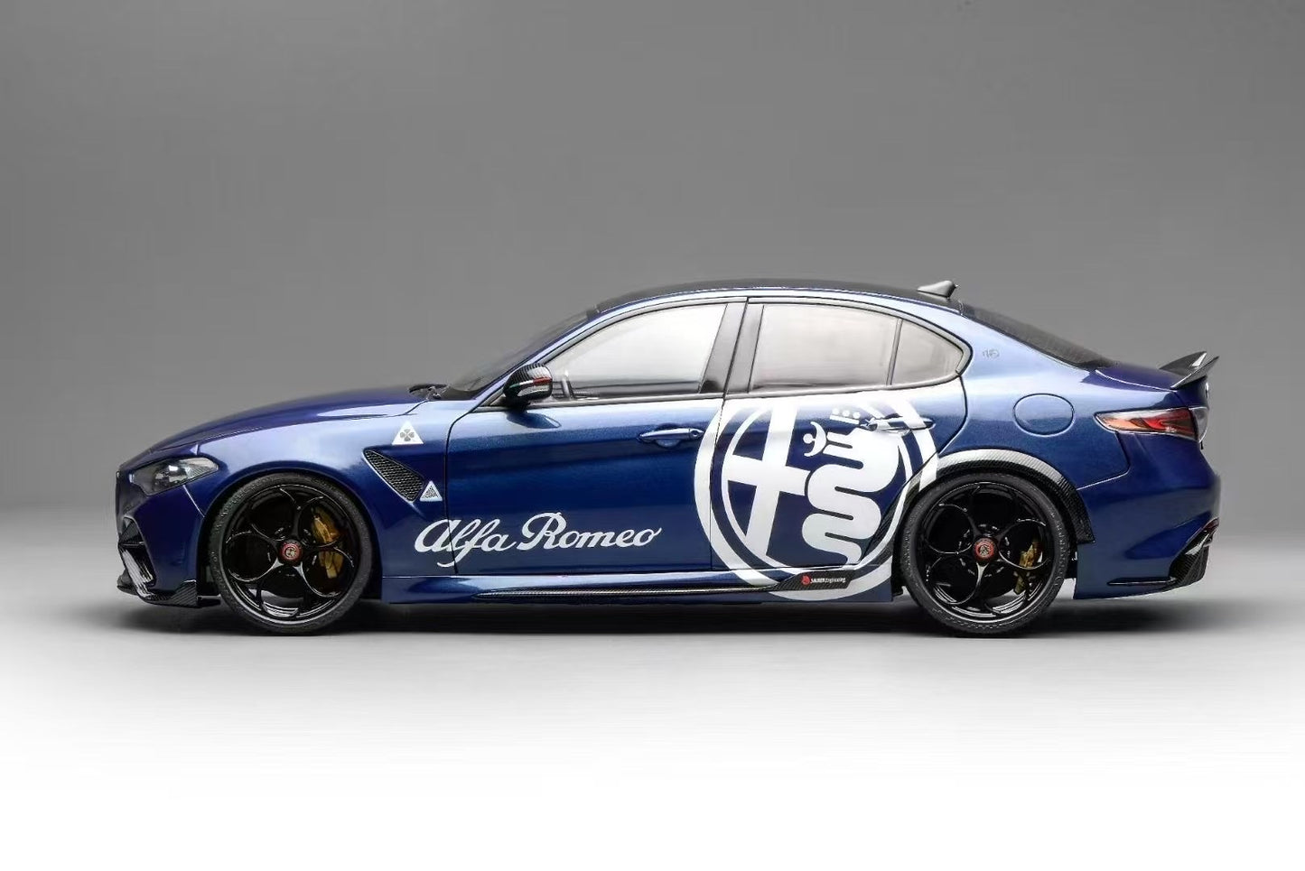 (Pre-Order) MotorHelix 1/18 Alfa Romeo Giulia GTAm