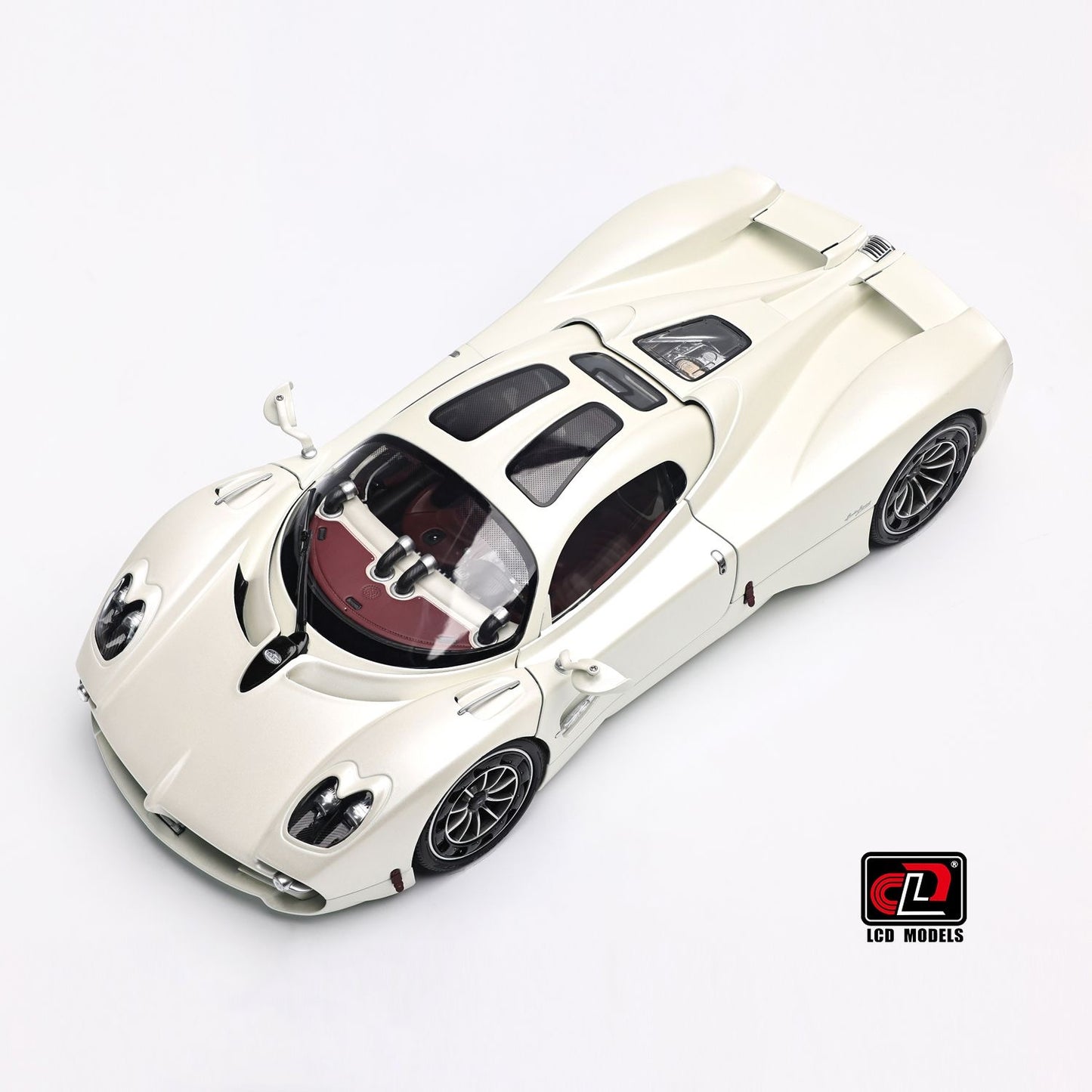 (Pre-Order) LCD Pagani Utopia 1/18