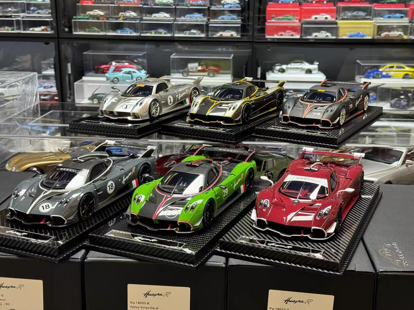 VIP Models Pagani Huayra R 1/18.