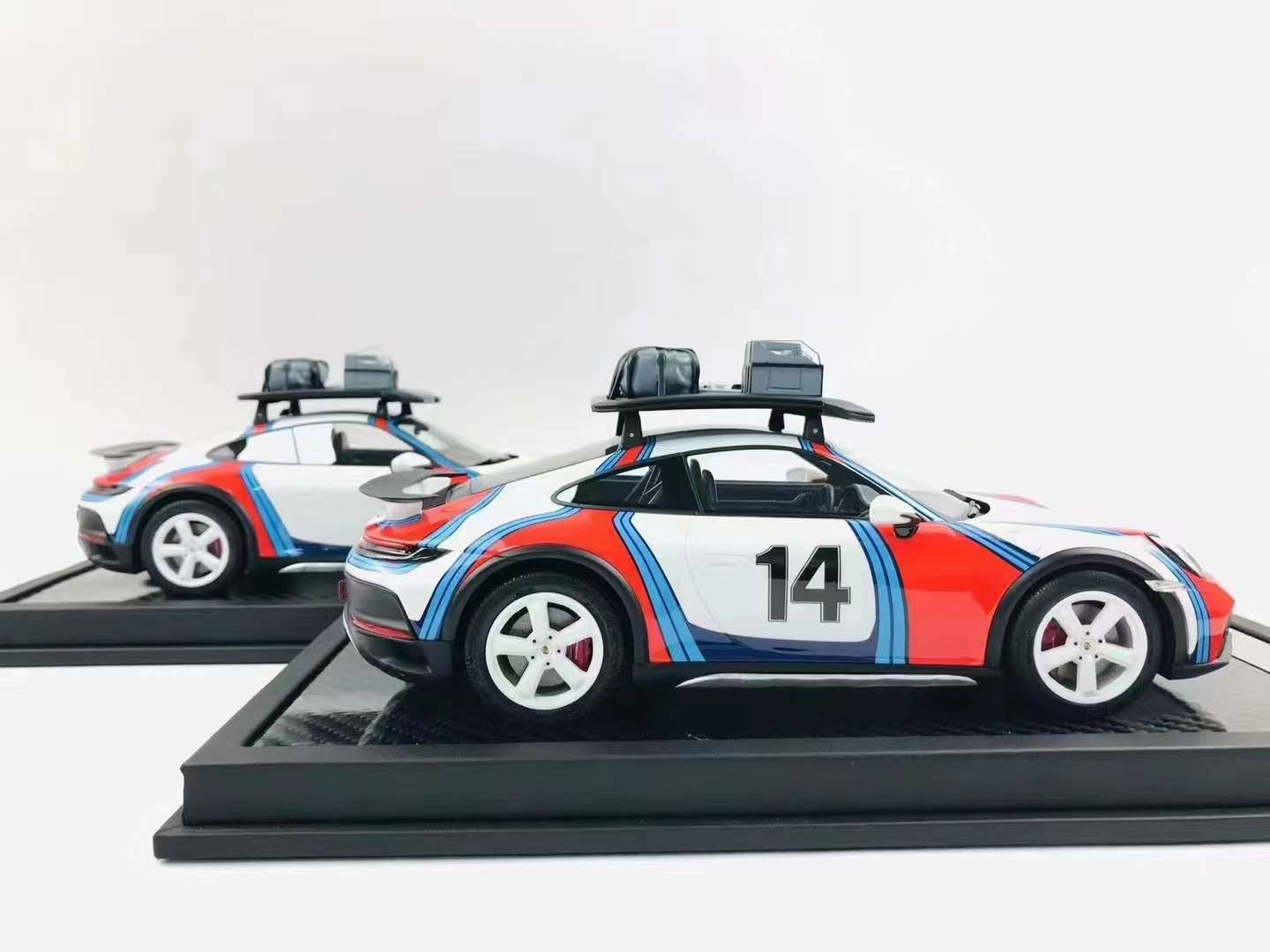 VIP Models 911 Dakar 1/18