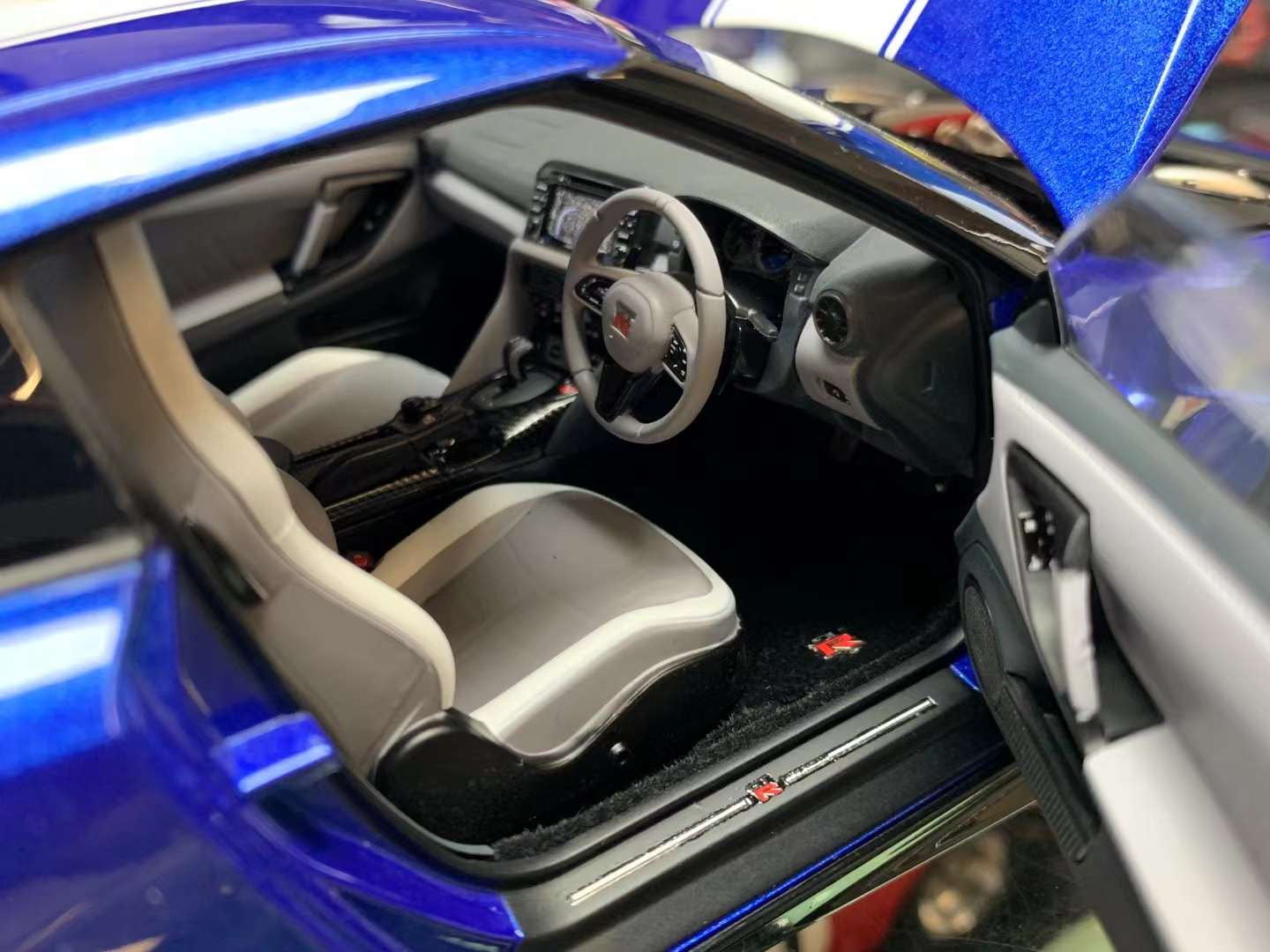 MotorHelix R35 GTR 50th Anniversary Edition