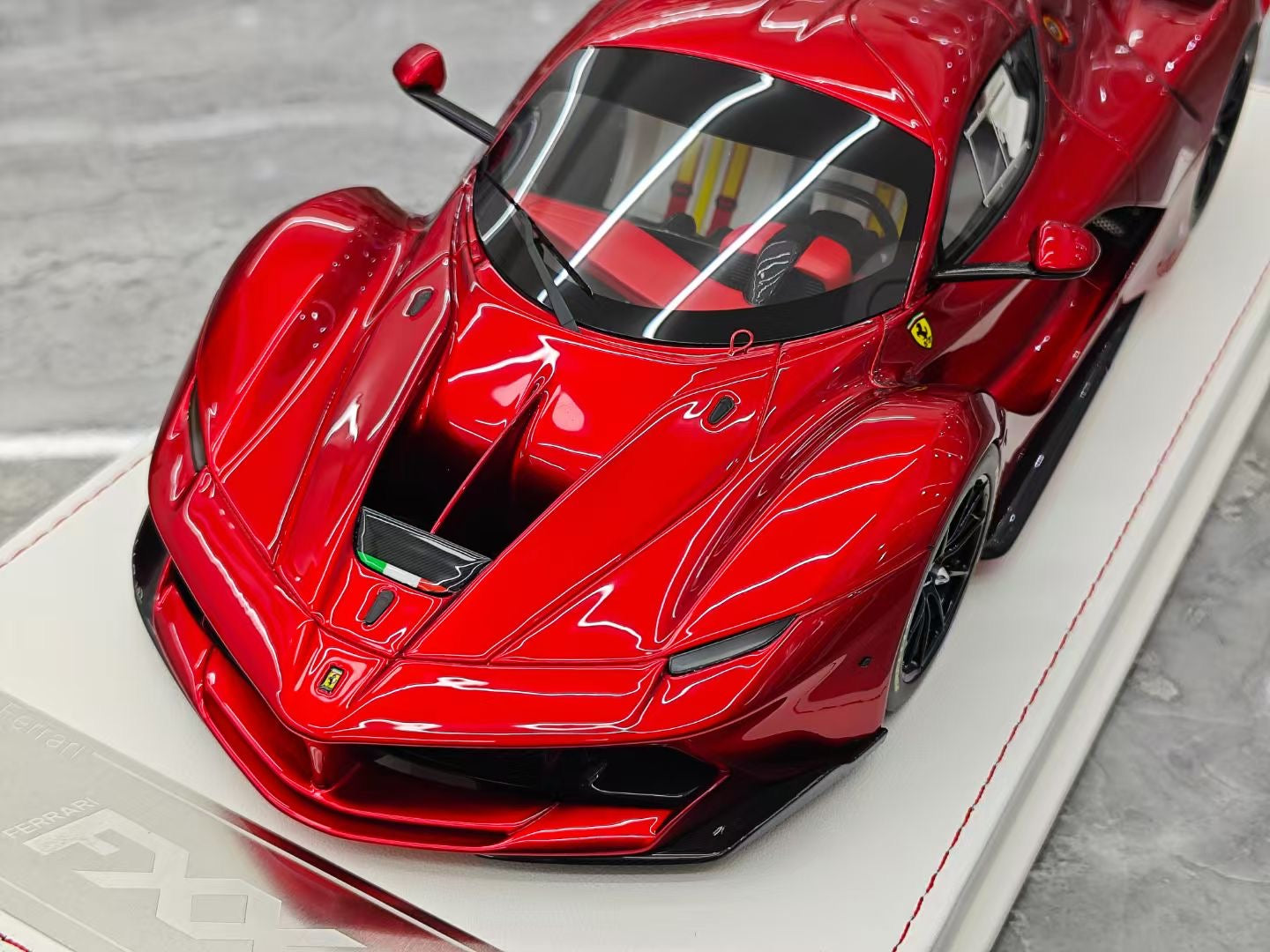 CE Models FXXK 1/18