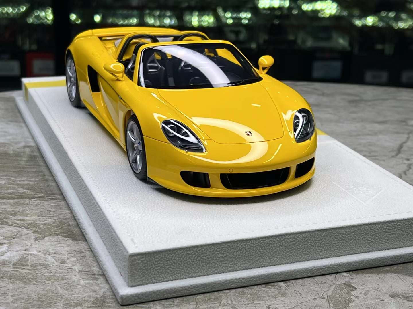 MakeUp Models Carrera GT 1/18