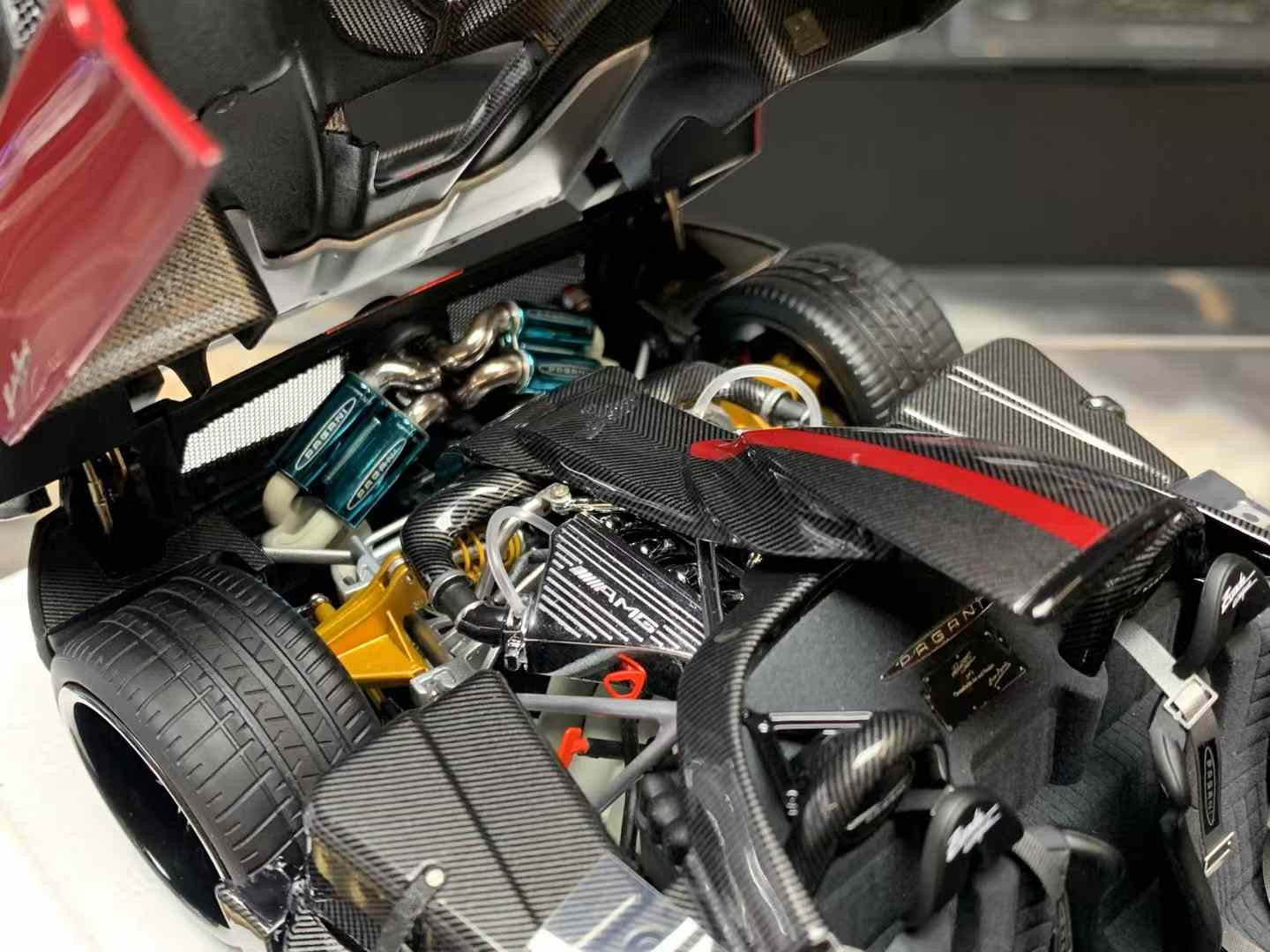 Almost Real Pagani Zonda Cinque Roadster 1/18