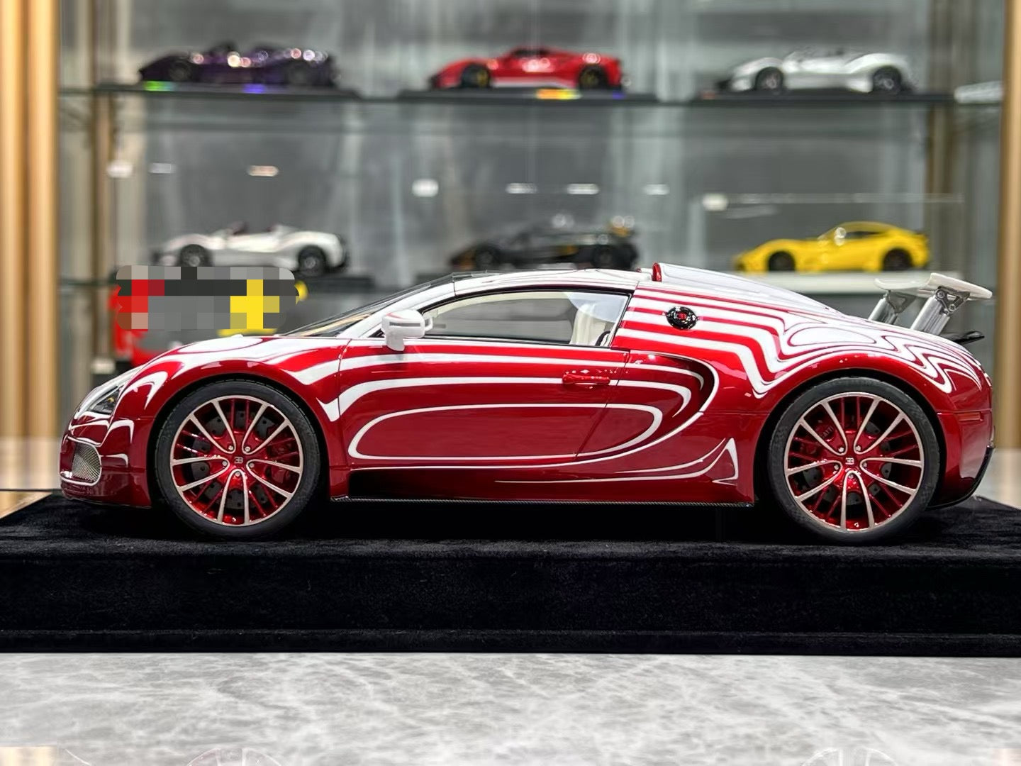 Henson & Heaven (HH) Bugatti Veyron 1/18