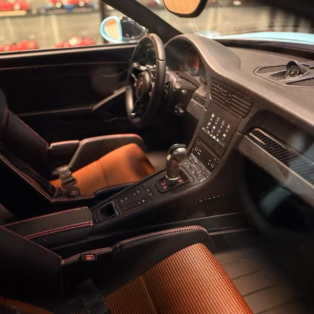 DINO Models GT2RS 1/18