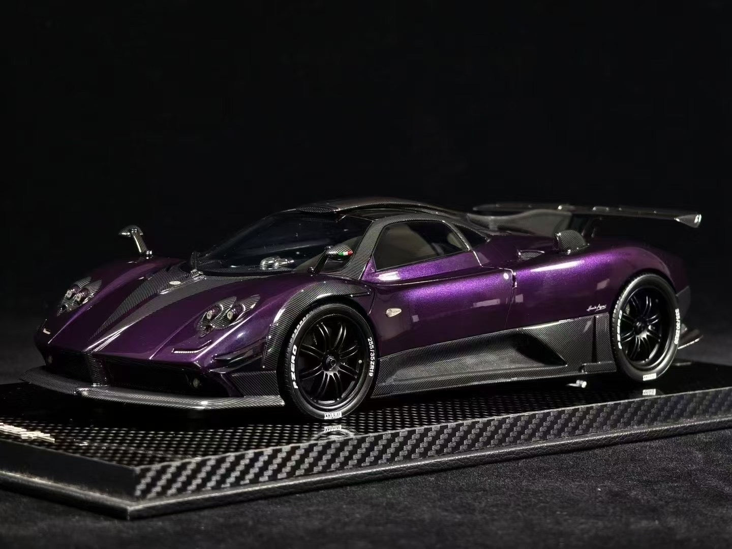 Peako Models Pagani Zonda 1/18
