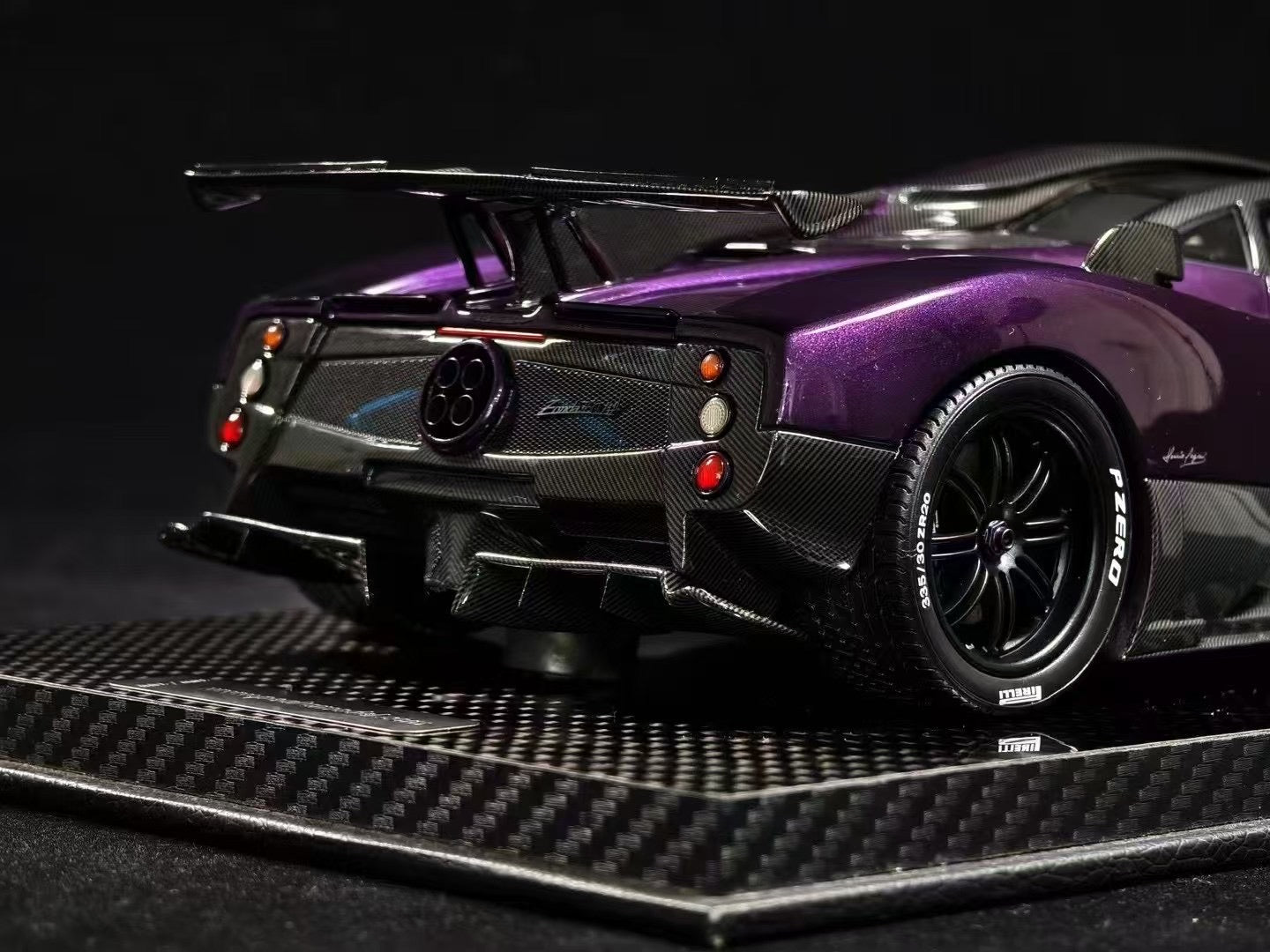 Peako Models Pagani Zonda 1/18