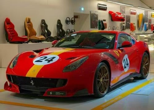 FC Models F12 TDF 1/18