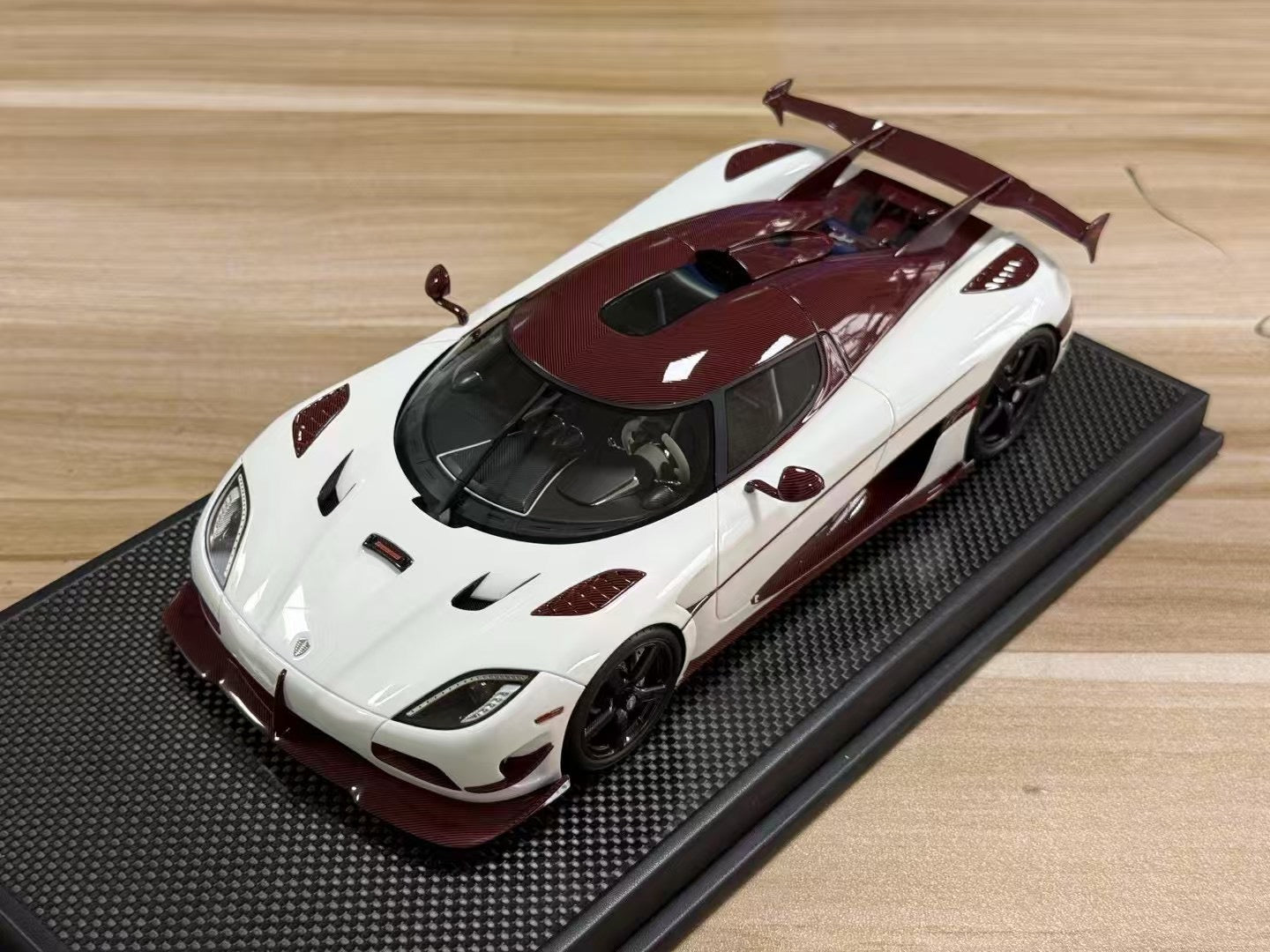VMB Models Agera RS 1/18
